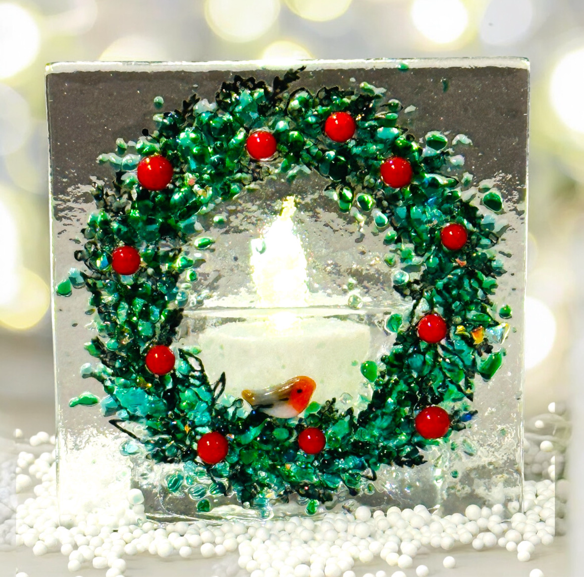 Christmas Wreath and Robin Tea Light - Red Berry
