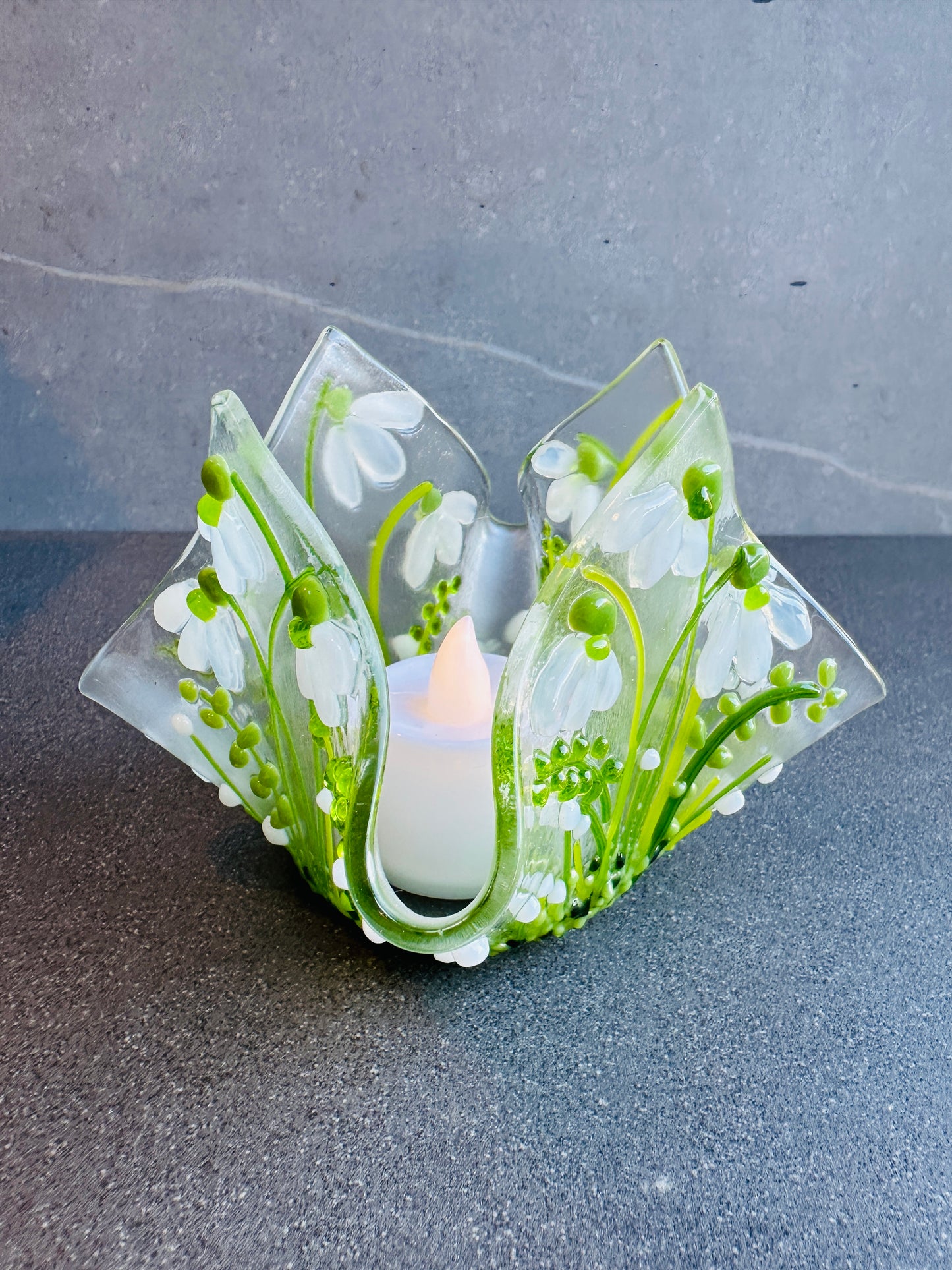 Snowdrop sculptural tealight
