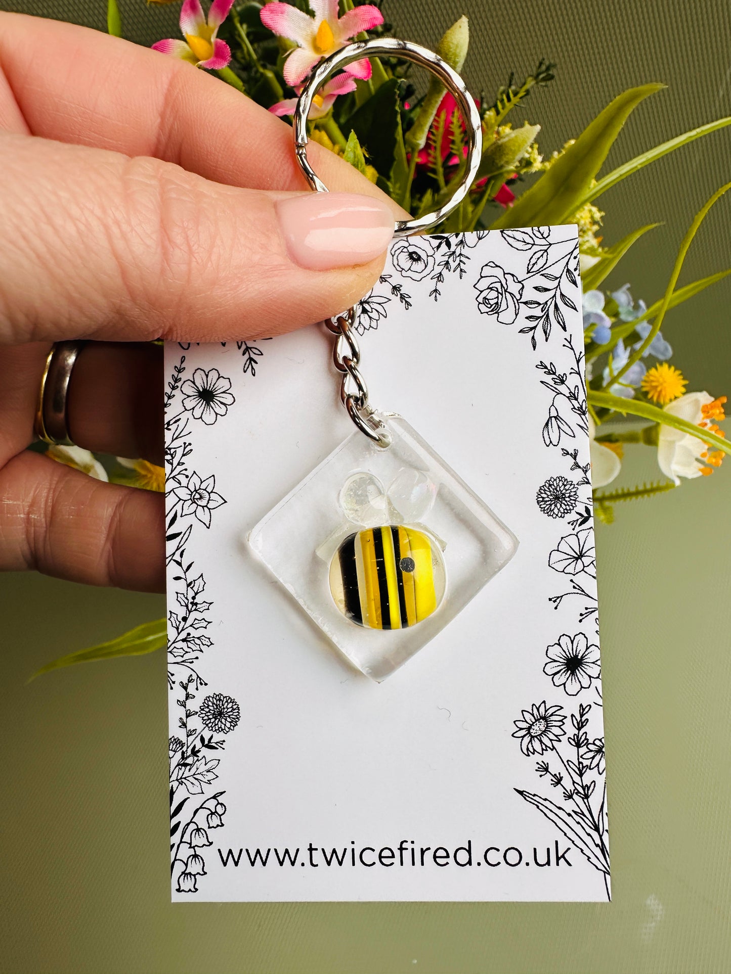 SALE Bee Keyring