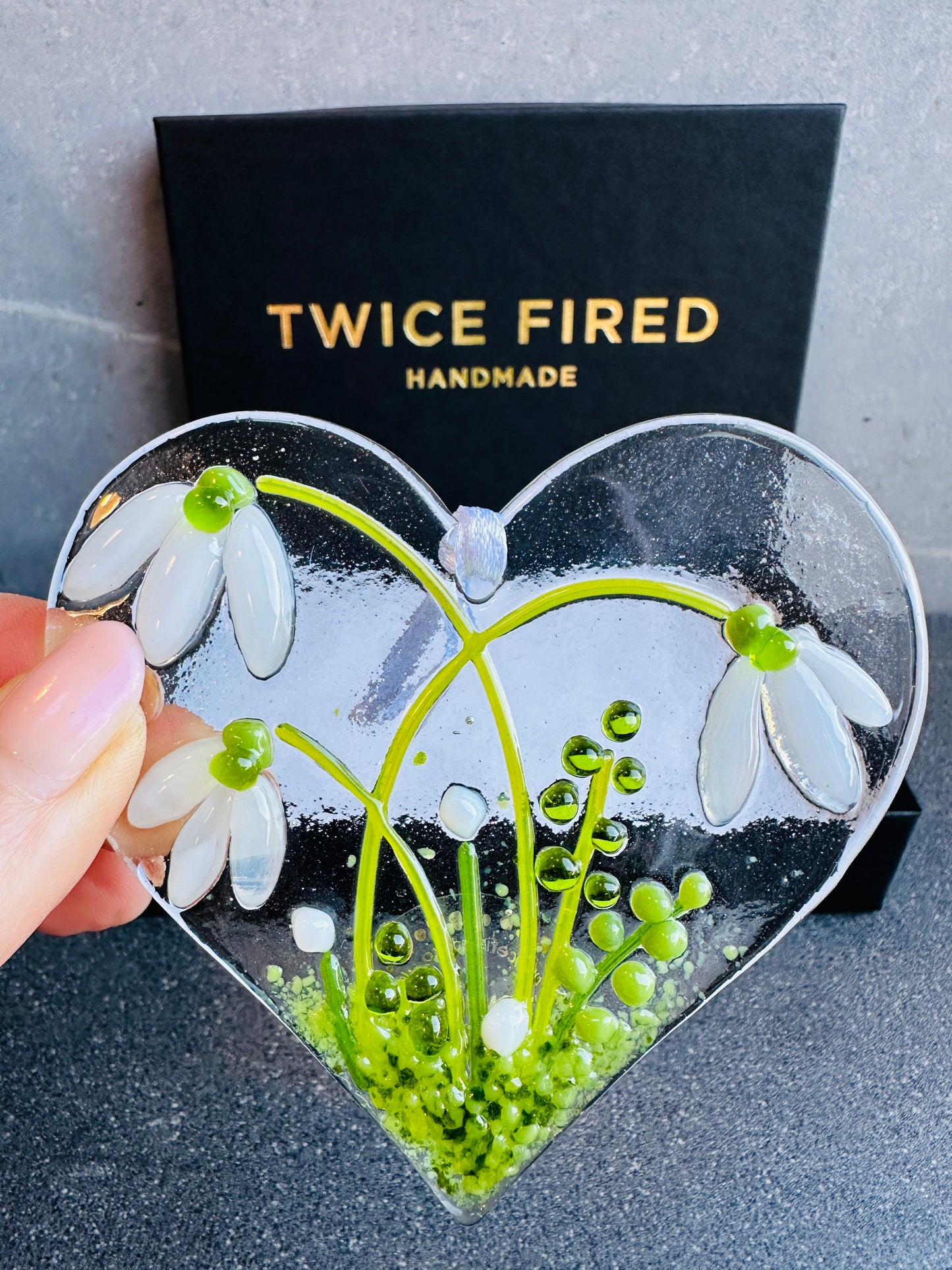 Snowdrop heart