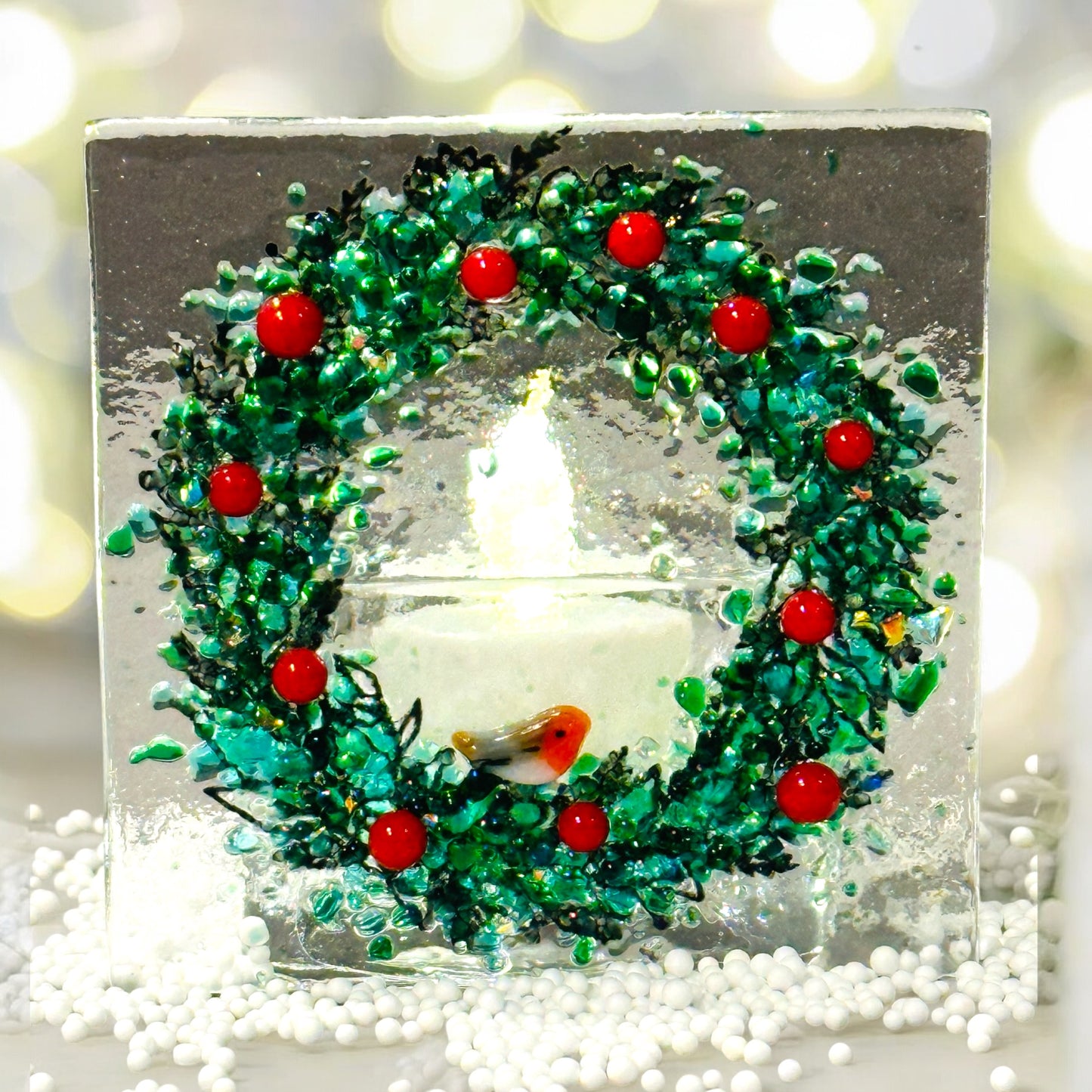 Christmas Wreath and Robin Tea Light - Red Berry