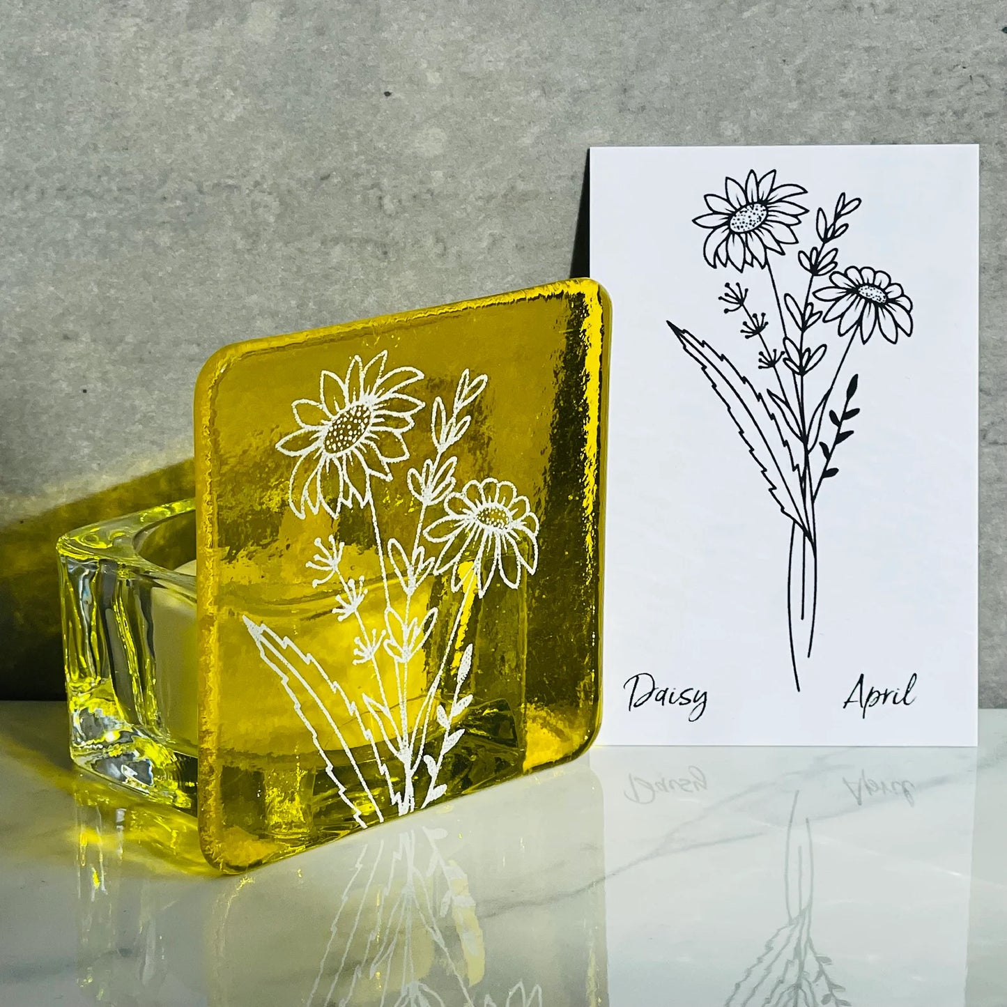 April Daisy - Tea Light