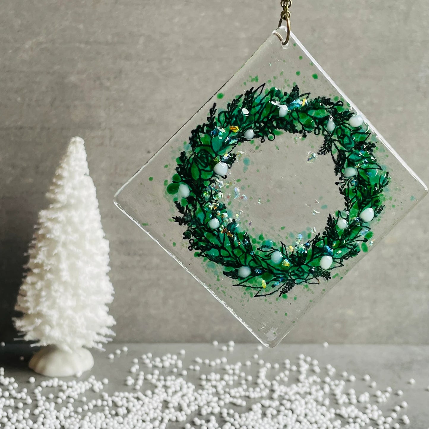 Christmas Garland Tree Decoration - White Berry