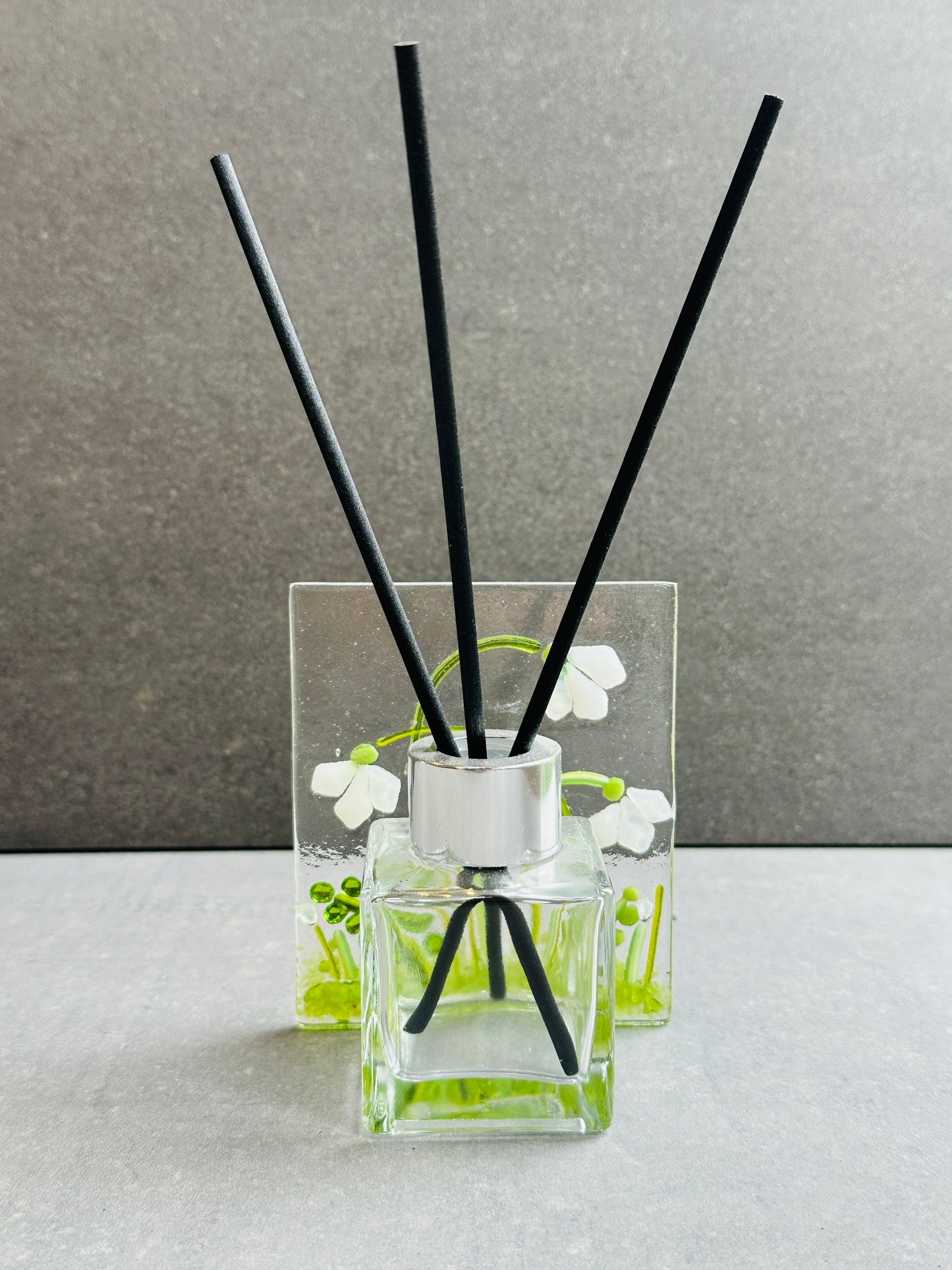 Snowdrop diffuser