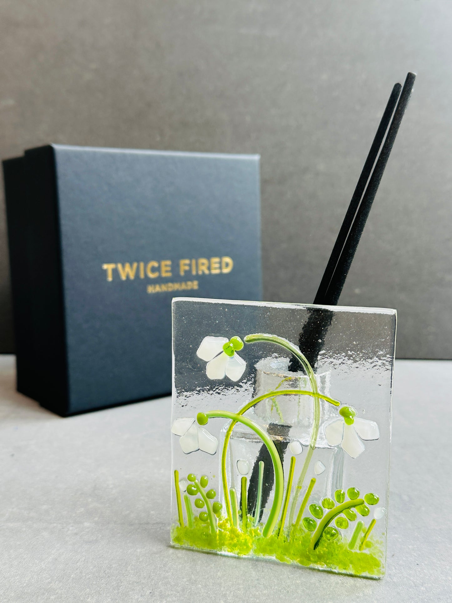 Snowdrop diffuser