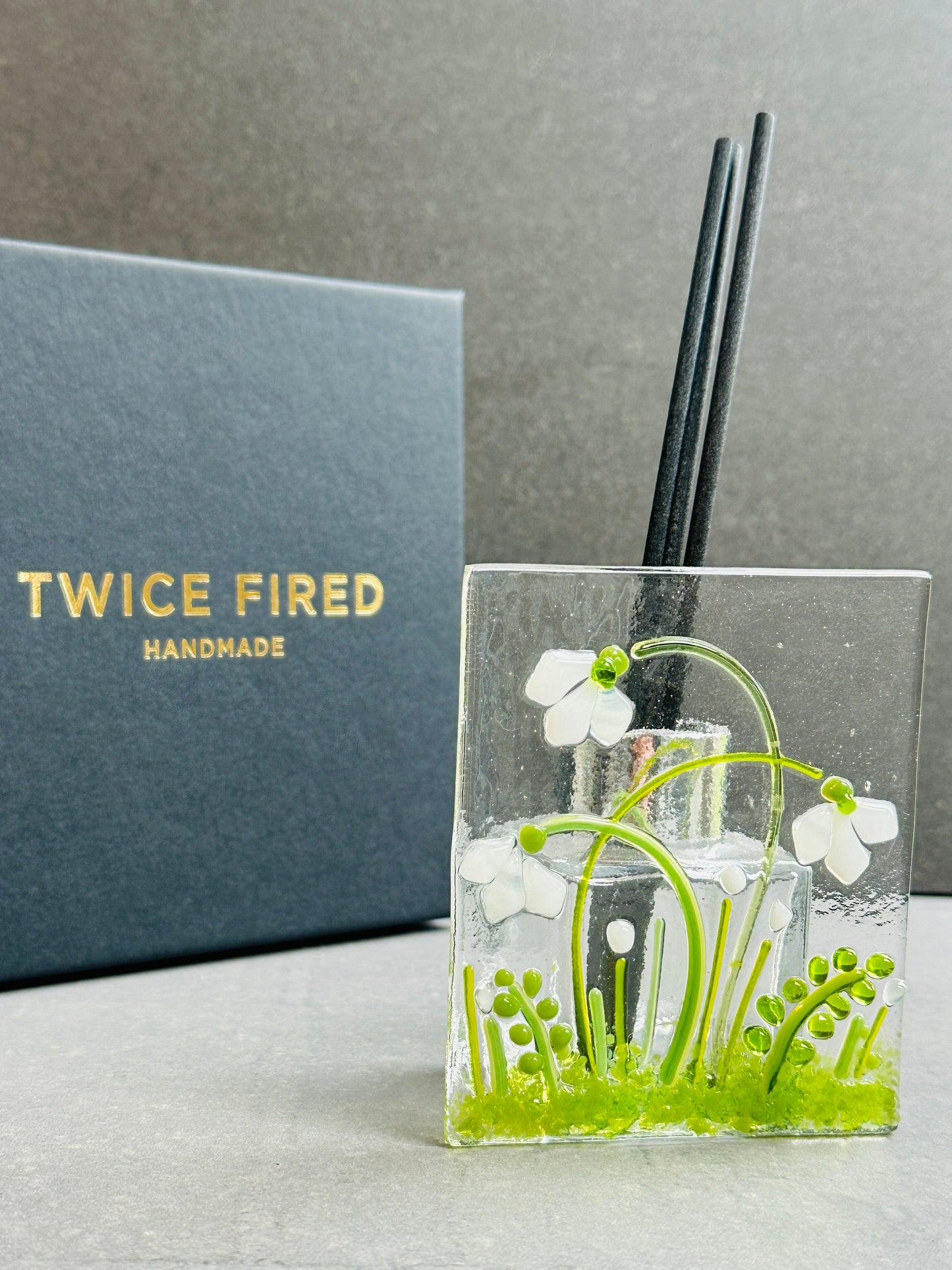 Snowdrop diffuser