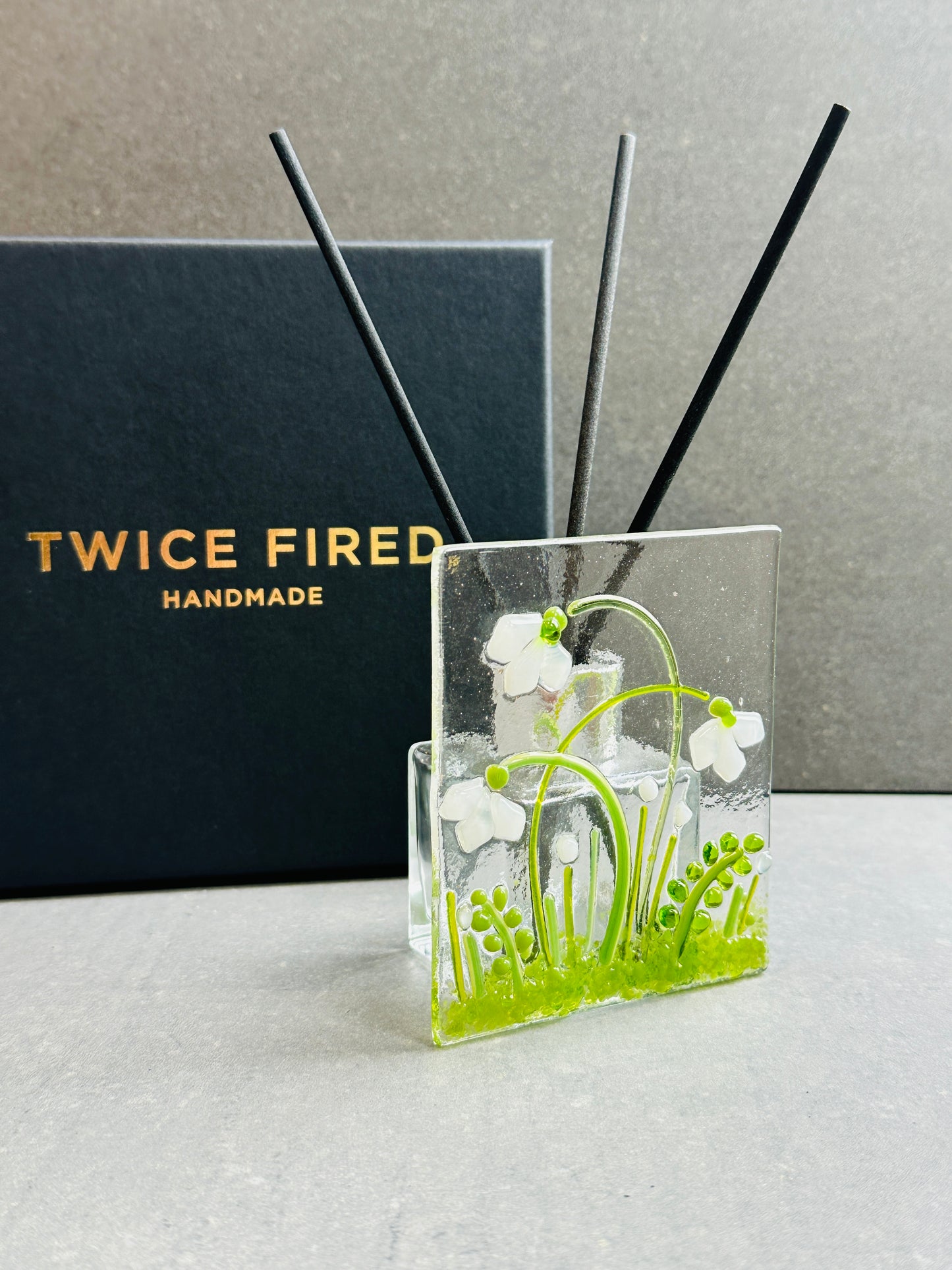 Snowdrop diffuser
