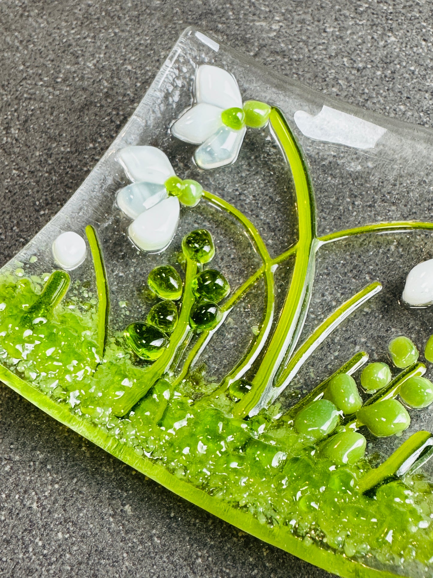 Snowdrop glass bowl