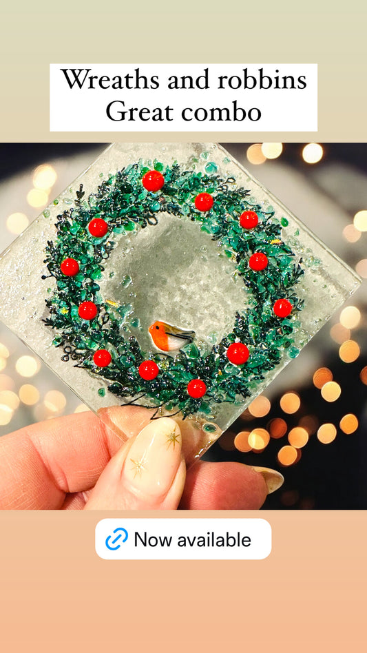 Christmas Garland Tree Decoration - Red Berry