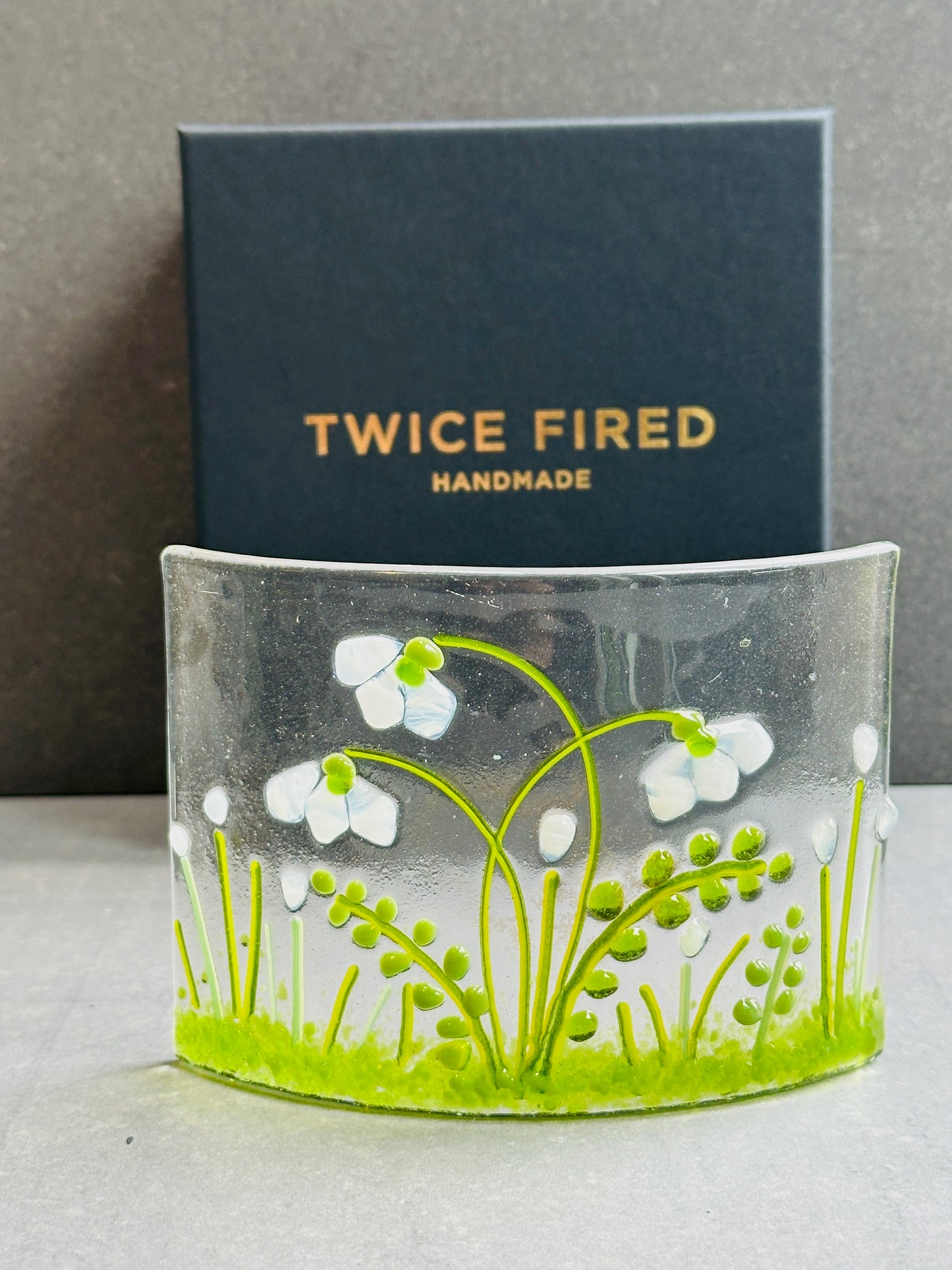 Snowdrop glass medium curve