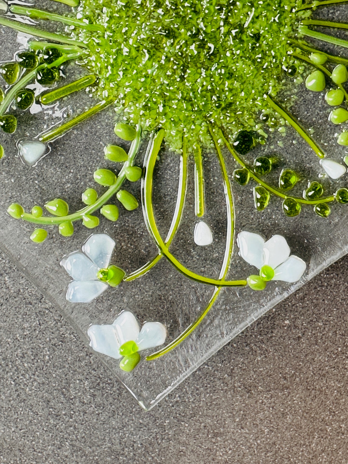 Snowdrop glass large plate