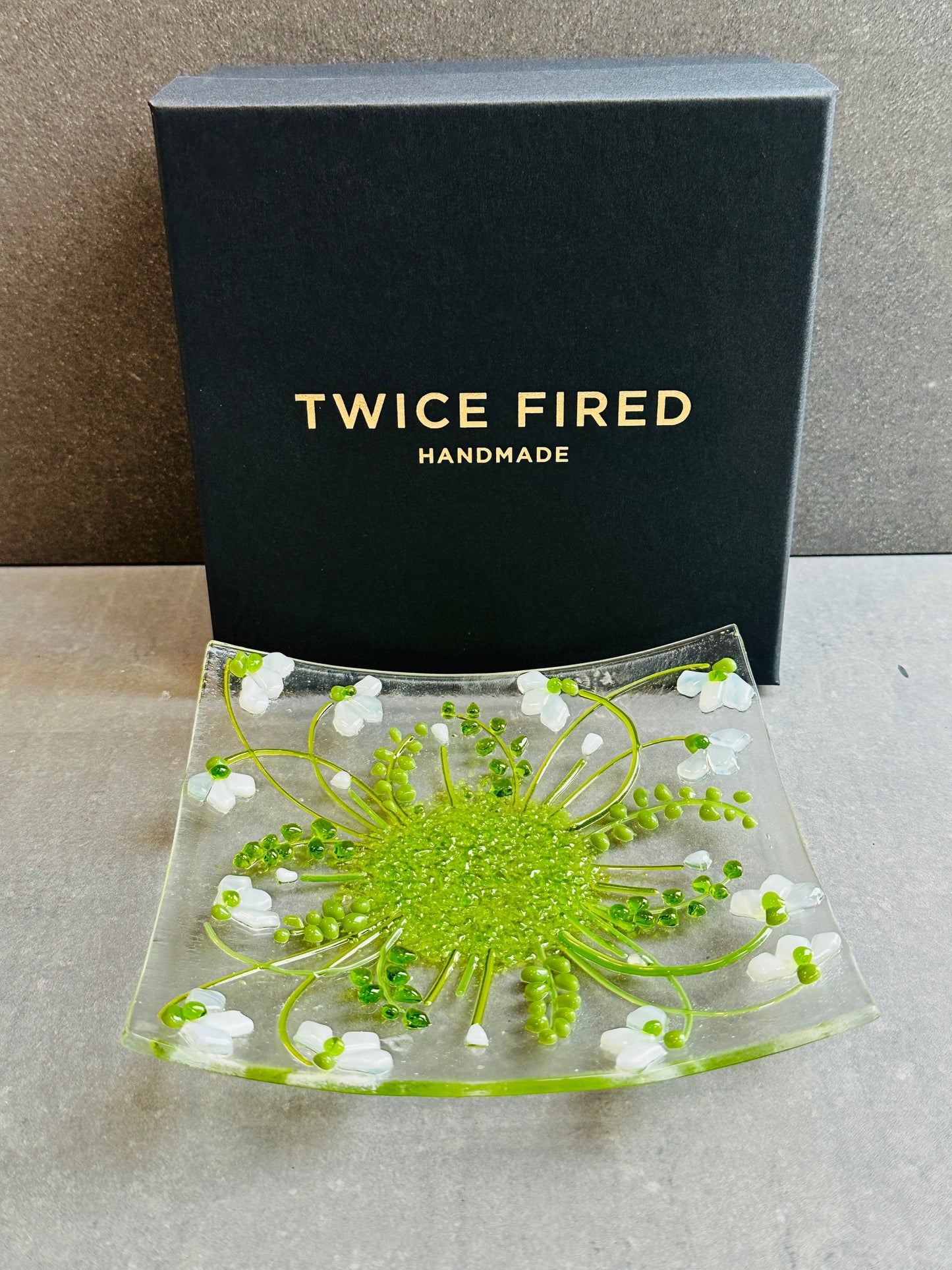 Snowdrop glass large plate