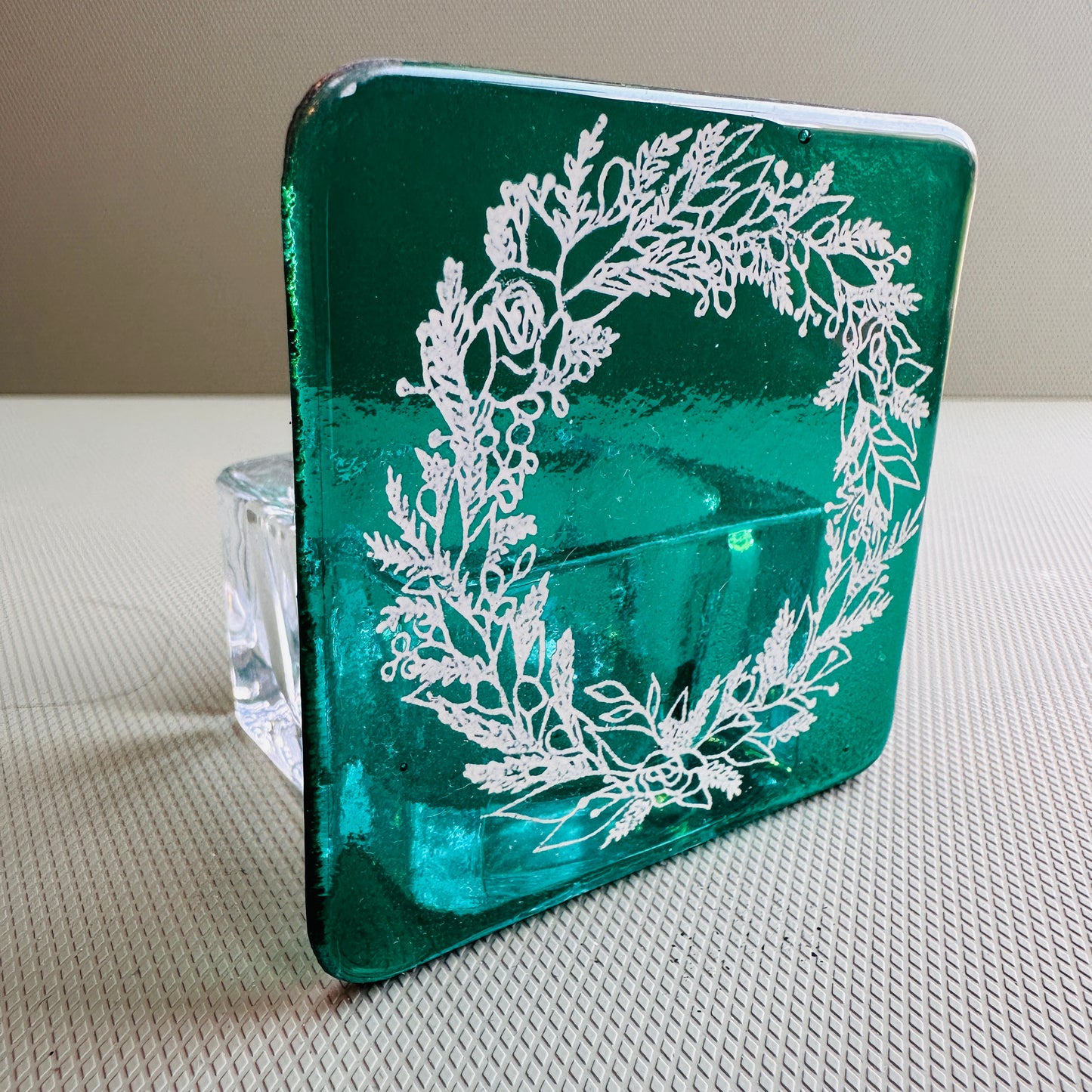 SALE Christmas White on Green Wreath Tea Light Holder