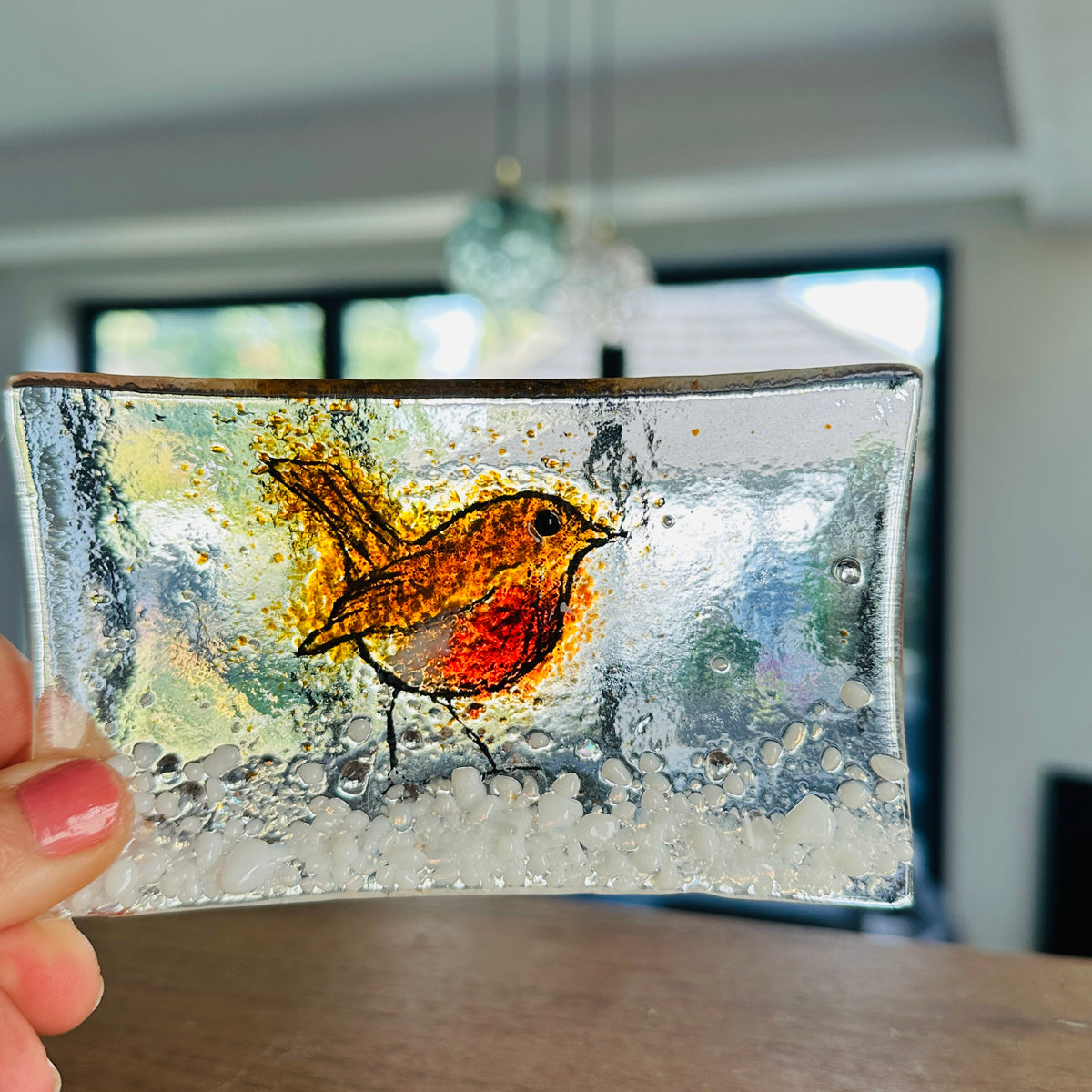 Snowy Robin dish super seconds