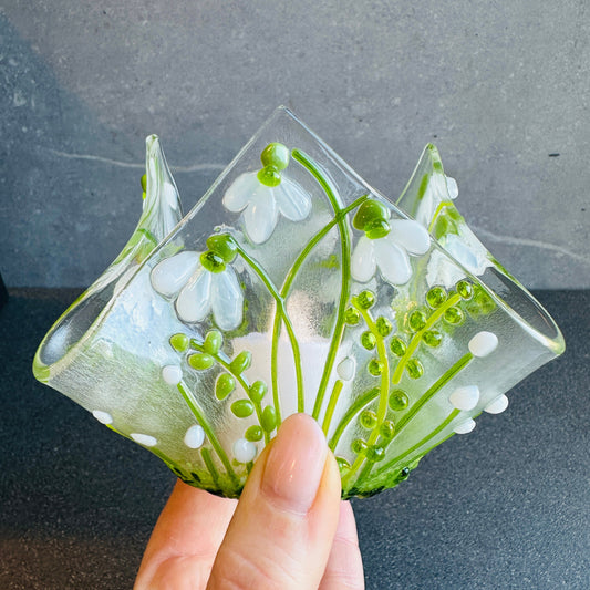 Fused Glass Snowdrop Candle/Tealight Holder craft kit.