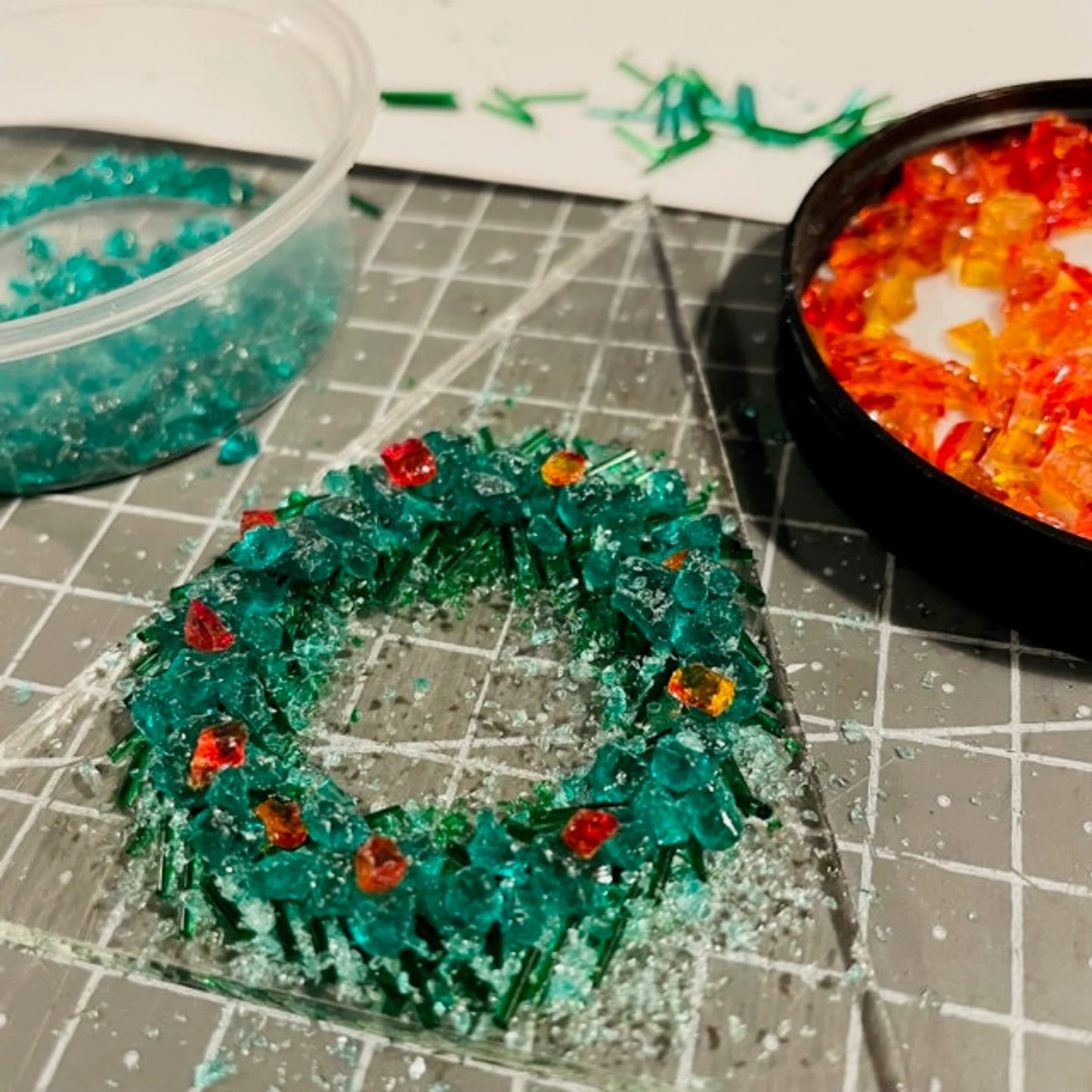 Green and Red Christmas Tree Kit