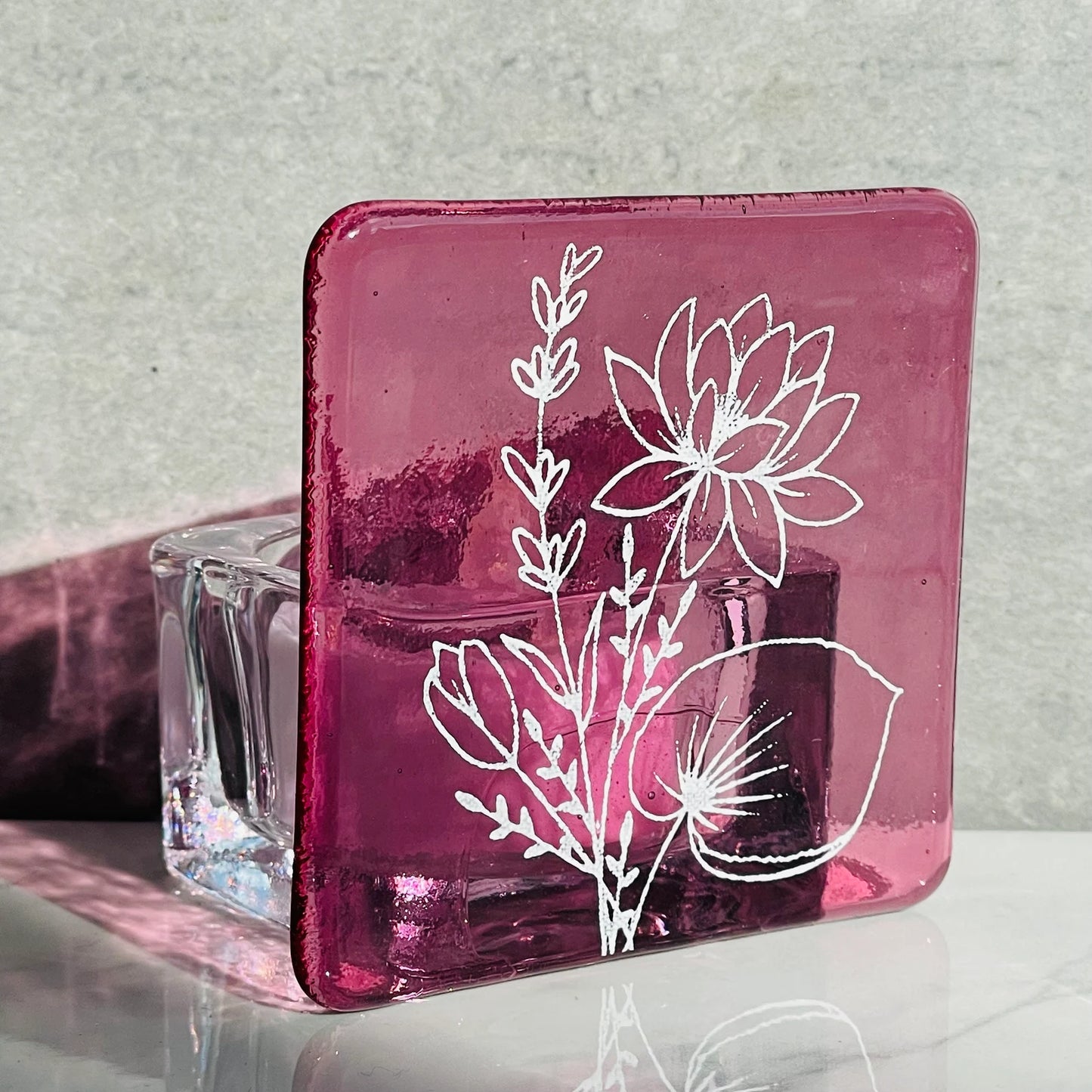 July Water Lily - Tea Light