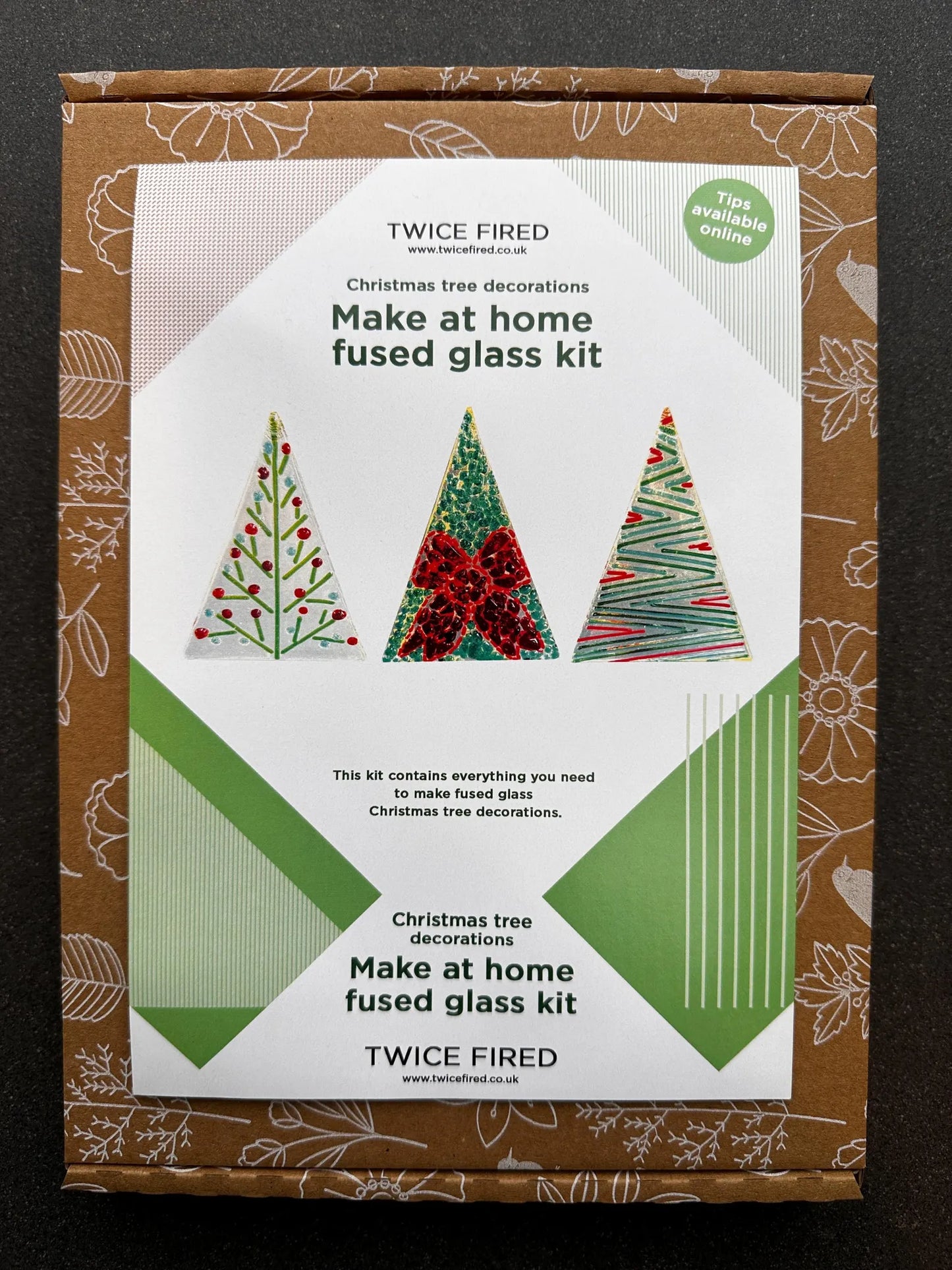 Green and Red Christmas Tree Kit